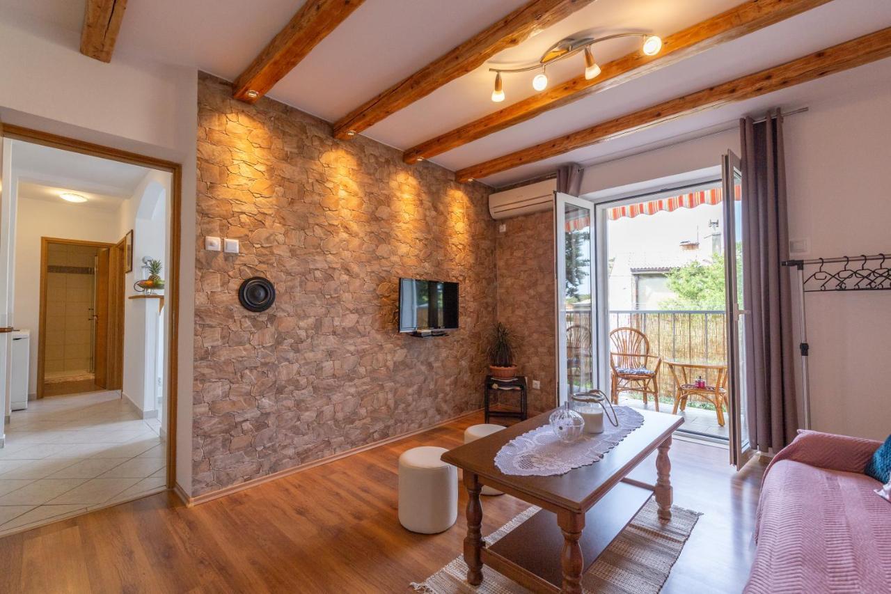 סנג' Apartman Gara מראה חיצוני תמונה
