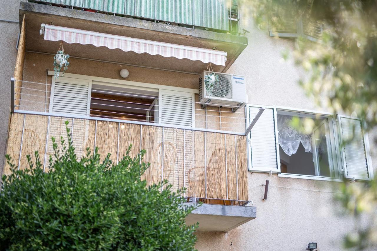 סנג' Apartman Gara מראה חיצוני תמונה